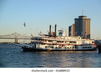 New Orleans, Louisiana; May 5, 2016:  The Steamboat Natchez Cruises Down The Mississippi River.