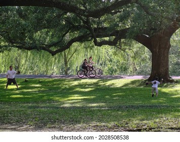 New Orleans: May 5, 2010:
People enjoying sports in Audubon Park in Uptown New Orleans