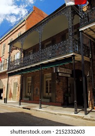 NEW ORLEANS, UNITED STATES - Mar 28, 2022: The Place dArmes Hotel in the French Quarter of New Orleans