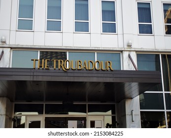 NEW ORLEANS, UNITED STATES - Oct 26, 2021: A Perspective Shot Of The Troubadour Hotel In New Orleans