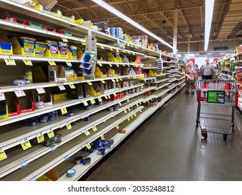 New Orleans, USA - September 2, 2021: Store Shelves Go Empty As Shopper Stock Up Following Hurricane Ida In New Orleans. Hurricane Ida, A Category 4 Hurricane, Hit The Gulf Coast In August 2021.