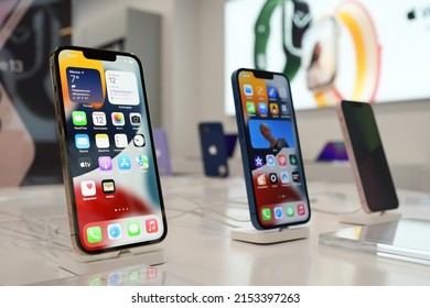 New Smartphones Apple IPhone 13 Is Sold At Apple Store. Minsk, Belarus - April, 2022