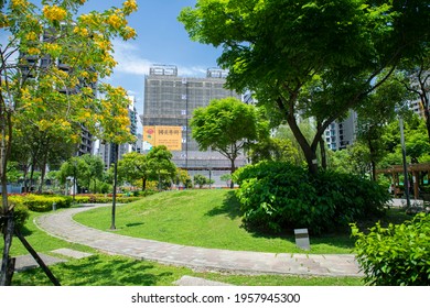 New Taipei City, Taiwan-April 17, 2021: Fumei Park In Xinzhuang District Is A Rezoned Park In Touqian, Covering An Area Of ​​about 2,000 Pings.