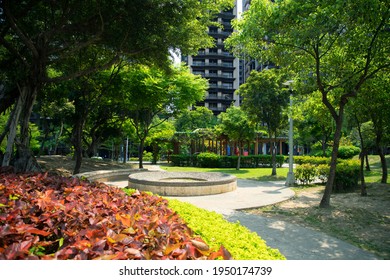 New Taipei City, Taiwan-April 5, 2021: Fumei Park In Xinzhuang District Is A Rezoned Park In Touqian, Covering An Area Of ​​about 2,000 Pings.