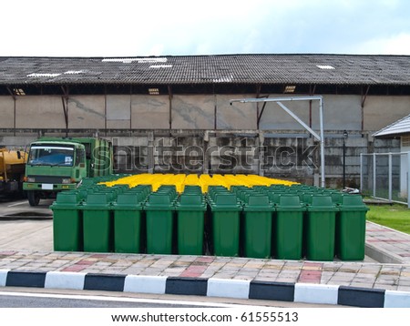 A lot of new usable public bin with refuse collection vehicle