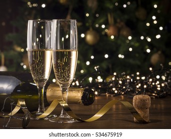 New Year Toast Champagne , Christmas Tree Background