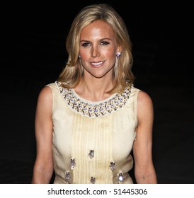 2,122 Tory Burch Images, Stock Photos & Vectors | Shutterstock