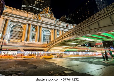 NEW YORK - AUGUST 31, 2016: Traffic At Grand Central Station Main Entrance