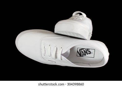 vans shoes black men 2015