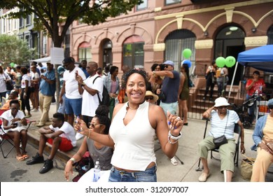 NEW YORK CITY - AUGUST 29 2105:  Spike Lee & His Production Company Staged A  Party On Stuyvesant Ave In Bed-Stuy To Celebrate The Renaming Of The Block For His Classic Film 