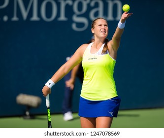 NEW YORK CITY,  - AUGUST 30 : Shelby Rogers Of The United States At The 2017 US Open Grand Slam Tennis Tournament