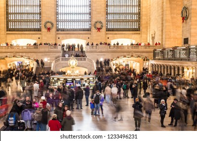 NEW YORK CITY - DECEMBER 17, 2017:  View Of The Inside Of Grand Central Station Terminal In Manhattan At Holiday Time With Crowd Of People