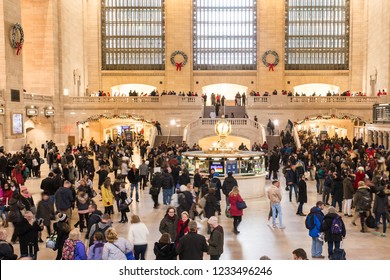 NEW YORK CITY - DECEMBER 17, 2017:  View Of The Inside Of Grand Central Station Terminal In Manhattan At Holiday Time With Crowd Of People