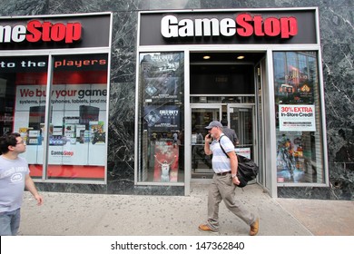 american video game store