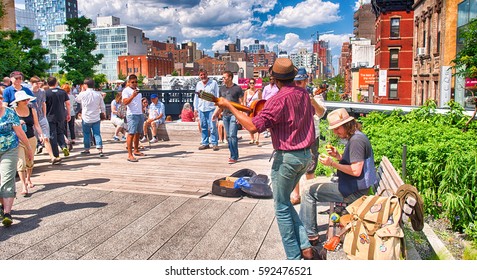 NEW YORK CITY - JUN 15: High Line Park In NYC Seen On June 15, 2013. The High Line Is A Public Park Built On An Historic Freight Rail Line Elevated Above The Streets On Manhattans West Side