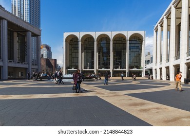 New York City, March 17, 2016 - Metroplitain Opera House At Linc