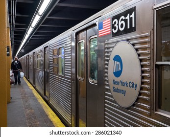 NEW YORK CITY - MAY 2015: Subway Wagon On Platform. The NYC Subway Is One Of The Oldest And Most Extensive Public Transportation Systems In The World, With 468 Stations.