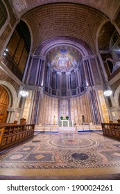 NEW YORK CITY - NOVEMBER 30, 2018: Interior Of St Barth Cathedral At Night.