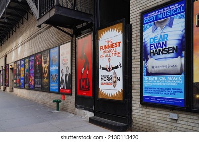 1,005 Broadway musical poster Images, Stock Photos & Vectors | Shutterstock