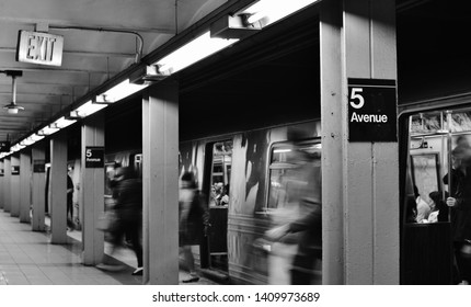 New York City, NY/ USA- 9-25-18: New York Subway Crowded People Commuting To Work Train MTA Station