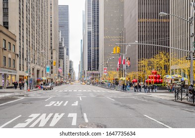 New York City, NY, USA - Dec 25th 2014: Empty Avenue In Midtown Manhattan At Christmas Day. Skyscrapers Across The Road.