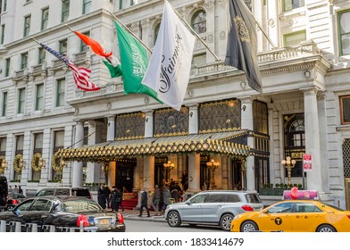 New York City, NY, USA - Jan 5th 2015: The Plaza Hotel. A Luxurious And Historic Landmark Christmas Decorated. One Of The Symbols Of Manhattan.