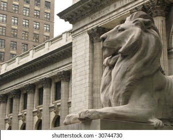 New York City Public Library Exterior With Lion Statue