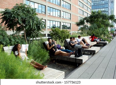 NEW YORK CITY - SEPTEMBER 03: People At High Line Park In NYC On September 03th, 2013. High Line Is A Public Park Built On An Historic Rail Line Elevated Above The Streets On Manhattan West Side.     