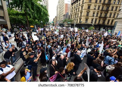 NEW YORK CITY - SEPTEMBER 2 2017: More Than 1000 Animal Rights Activists Gathered For A Rally & March For Animal Rights In Manhattan