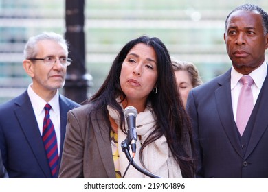 NEW YORK CITY - SEPTEMBER 23 2014: UJA & Jewish Community Relations Council Held A Press Conference By The UN With Activists & Elected Officials Calling For Sanctions Against Iran's Sponsoring Terror