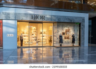 New York City, USA - August 18, 2022: A Dior Store At A Shopping Mall In New York City, USA. Dior Is A French Luxury Fashion House.