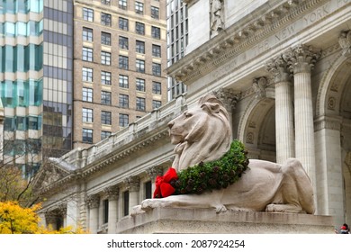 NEW YORK CITY, USA - DEC 1, 2021: Lion of New York Public Library with Christmas decorations