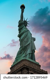 New York City, USA. December 22, 2014. Statue Of Miss Liberty