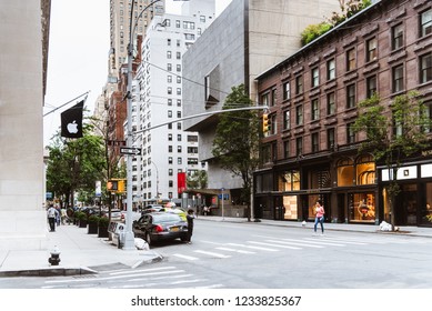 New York City, USA - June 24, 2018: Madison Avenue With The Met Breuer Museum. It Is A Museum Of Modern And Contemporary Art In The Upper East Side Of New York City.