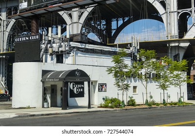 New York City, USA - June 10, 2017: The Famous Cotton Club In New York City. Harlem, A Cultural Landmark For African-Americans, Revitalized In Recent Years With A Influx Of  Tourists And Tenants.