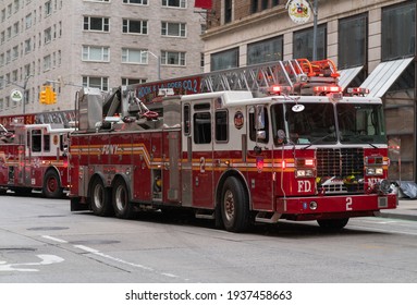 New York City New York USA March 16, 2021 The FDNY Is Investigating What Caused A 3 Alarm Fire In A Manhattan High-rise Penthouse. About 150 Firefighters Were On The Scene. 