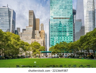 New York City, USA - October 11, 2022: Bryant Park, Public Park Between The Fifth And Sixth Avenue, Beside New York Public Library, Venue For Events, Midtown Manhattan