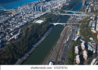 New York. Harlem River Between  Manhatten And Bronx