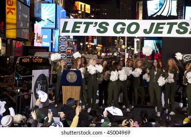 NEW YORK - JANUARY 21: Jets Flight Crew Perform At The New York Jets AFC Championship Game Pep Rally In Times Square On January 21, 2010 In New York City.