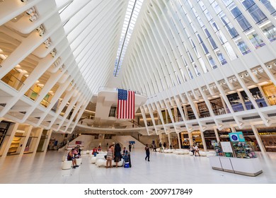 New York, JUL 4, 2021 - Interior View Of The Oculus Center