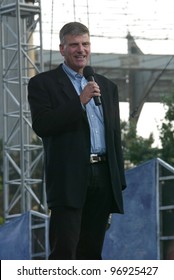 NEW YORK - JUNE 25: Franklin Graham Speaks On The Second Night Of The Billy Graham Crusade At Flushing Meadows Corona Park On June 25, 2005 In Flushing, New York.