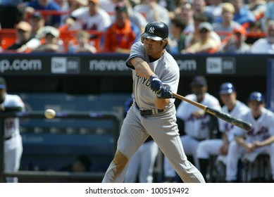 NEW YORK - MAY 20: Johnny Damon #18 Of The New York Yankees Plays Against The New York Mets On May 20, 2006 At Shea Stadium In Flushing, New York.