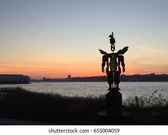 NEW YORK, NEW YORK - MAY 2017:  Stand Loud, Stand Tall Sculpture By Artist Aaron Bell In Riverside Park In Manhattan