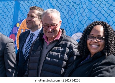 New York, NY - April 2, 2022: Senate Majority Leader Charles Schumer (C) Attends Season Opening Of Luna Park Of Coney Island