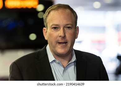 New York, NY - August 15, 2022: U. S. Representatives Lee Zeldin And Nicole Malliotakis Hold Press Conference At Port Authority Bus Terminal