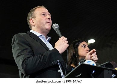 New York, NY - August 15, 2022: U. S. Representatives Lee Zeldin And Nicole Malliotakis Hold Press Conference At Port Authority Bus Terminal