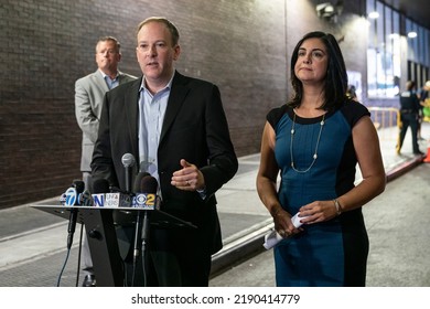 New York, NY - August 15, 2022: U. S. Representatives Lee Zeldin And Nicole Malliotakis Hold Press Conference At Port Authority Bus Terminal