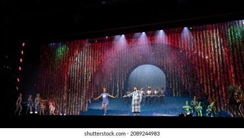 New York, NY - December 9, 2021: Finale Act During Media Dress Rehearsal For â€˜TWAS THE NIGHT BEFORE... By Cirque Du Soleil At MSG Hulu Theater