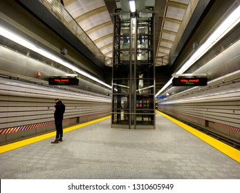 New York, NY - January 6 2017: 86th Street Q Train Station