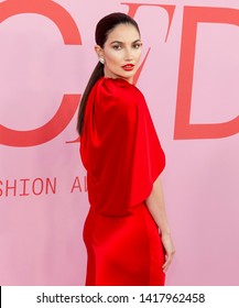 New York, NY - June 03, 2019: Lily Aldridge Attends 2019 CFDA Fashion Awards At Brooklyn Museum